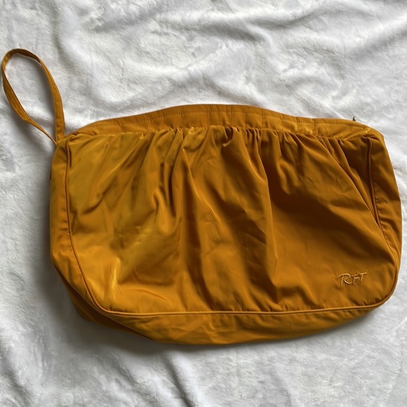 RFT Golden Yellow zipper pouch - Picture 7 of 8